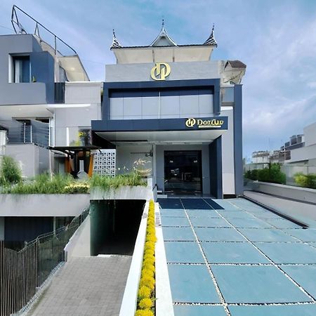 Double D Guesthouse Syariah Bukittinggi Exterior photo